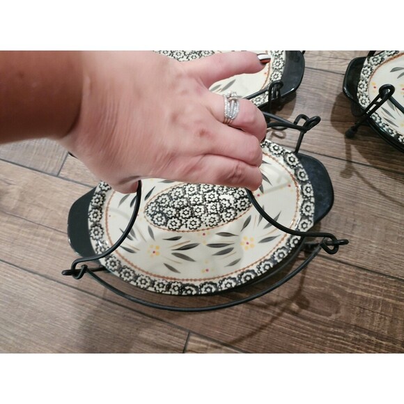 3 Temp-tations Old World Blue Ovenware Oval Platters w/ Wire Stand With Handles - Picture 5 of 12